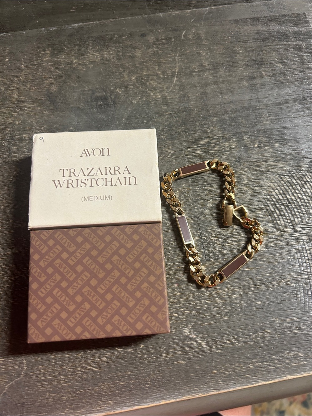 1978 Avon Men’s Trazarra Wristchain gold tone